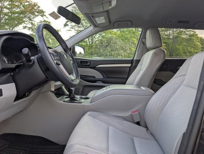 2016 Toyota Highlander LE Plus