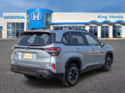 2025 Subaru Forester Premium