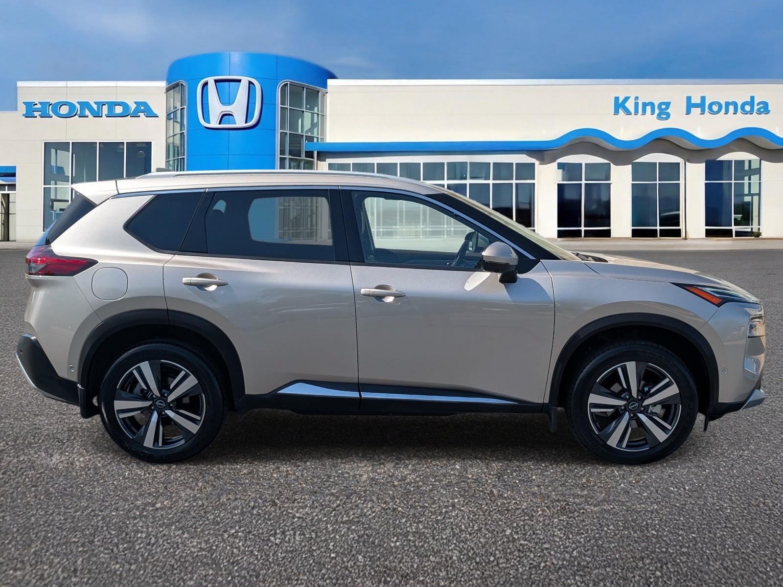2023 Nissan Rogue Platinum