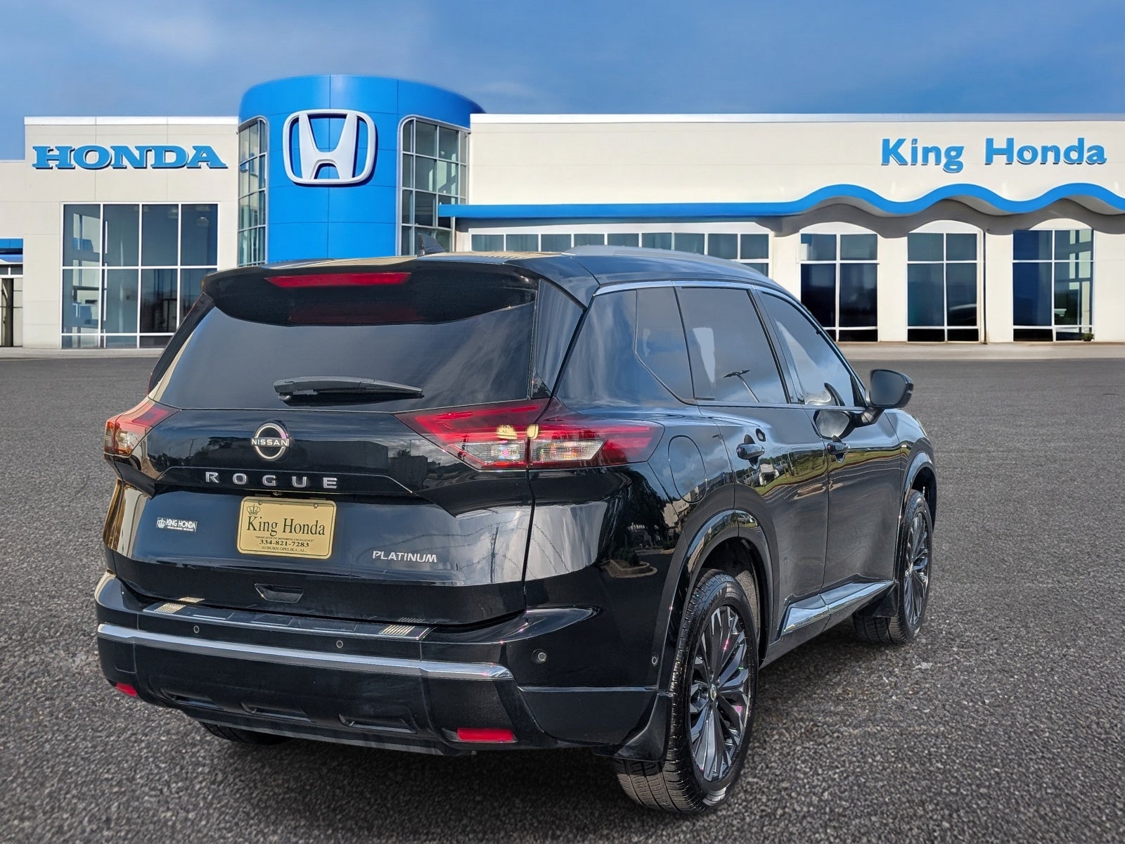 2024 Nissan Rogue Platinum
