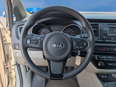2016 Kia Sedona L