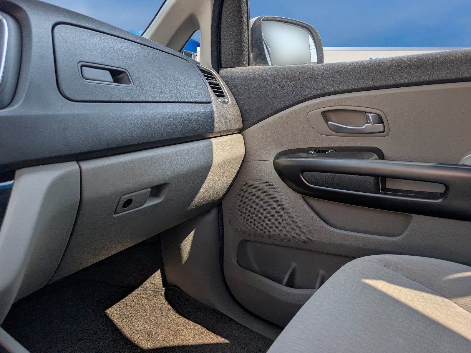 2016 Kia Sedona L