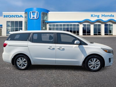 2016 Kia Sedona L