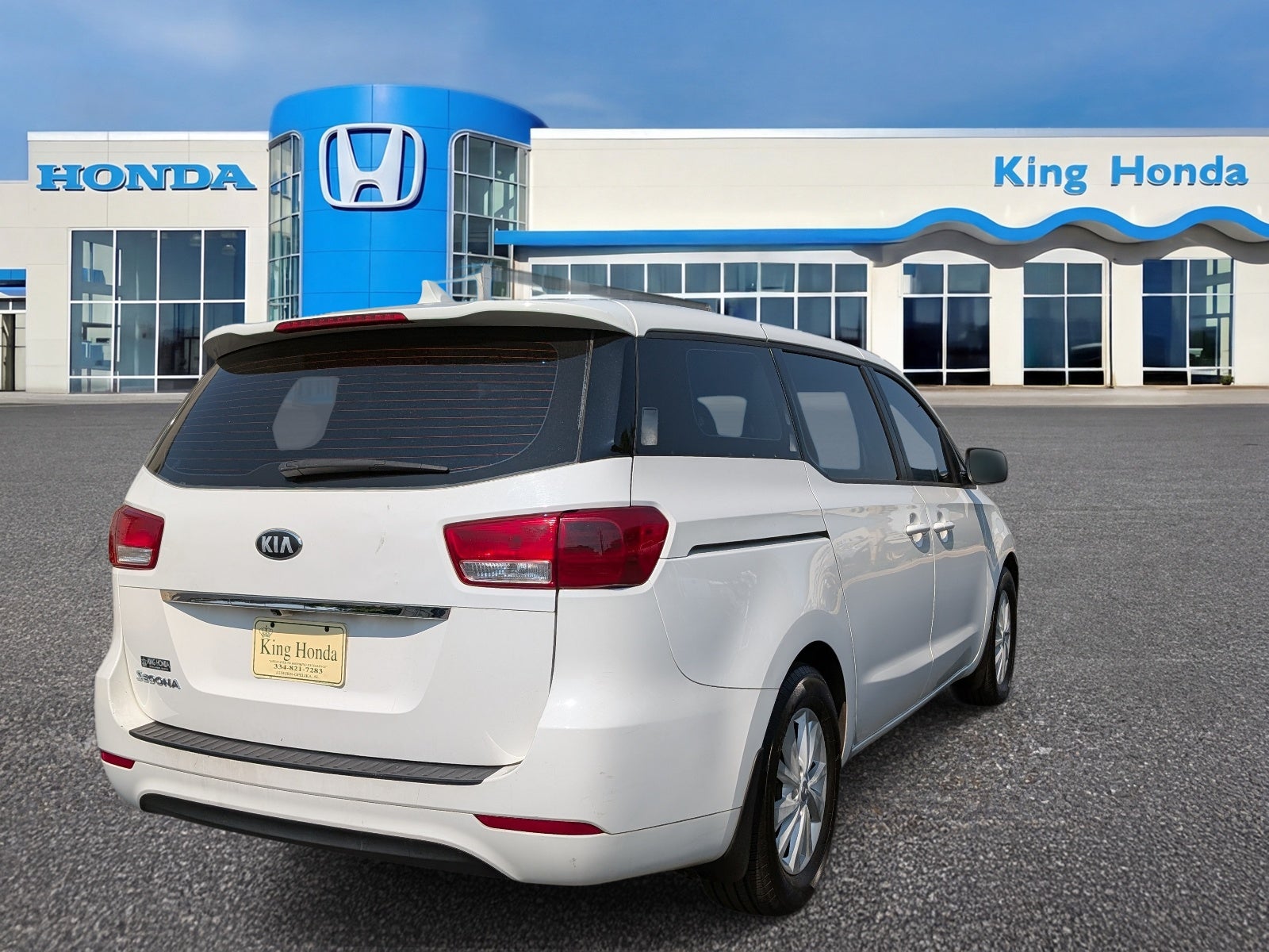 2016 Kia Sedona L