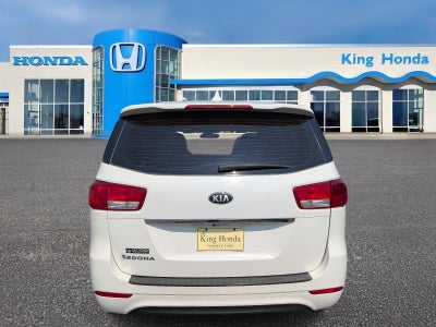 2016 Kia Sedona L