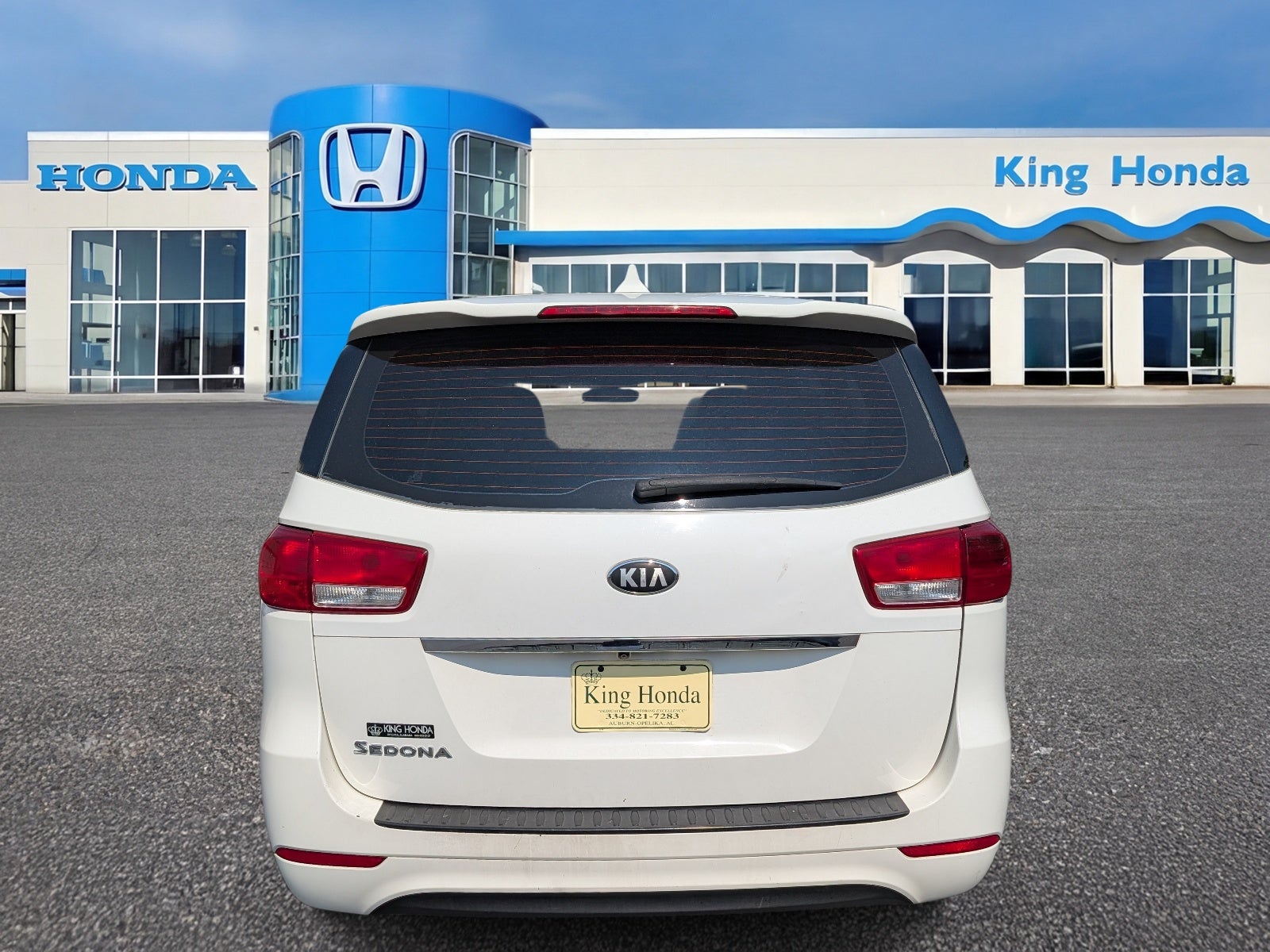 2016 Kia Sedona L