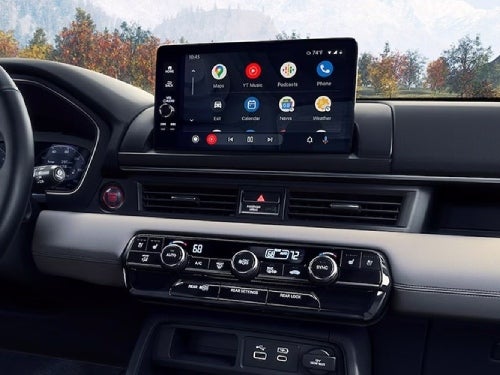 2024 Honda Pilot view of dash and touchscreen display