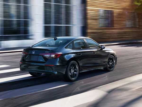 2025 Honda Civic Sedan driving